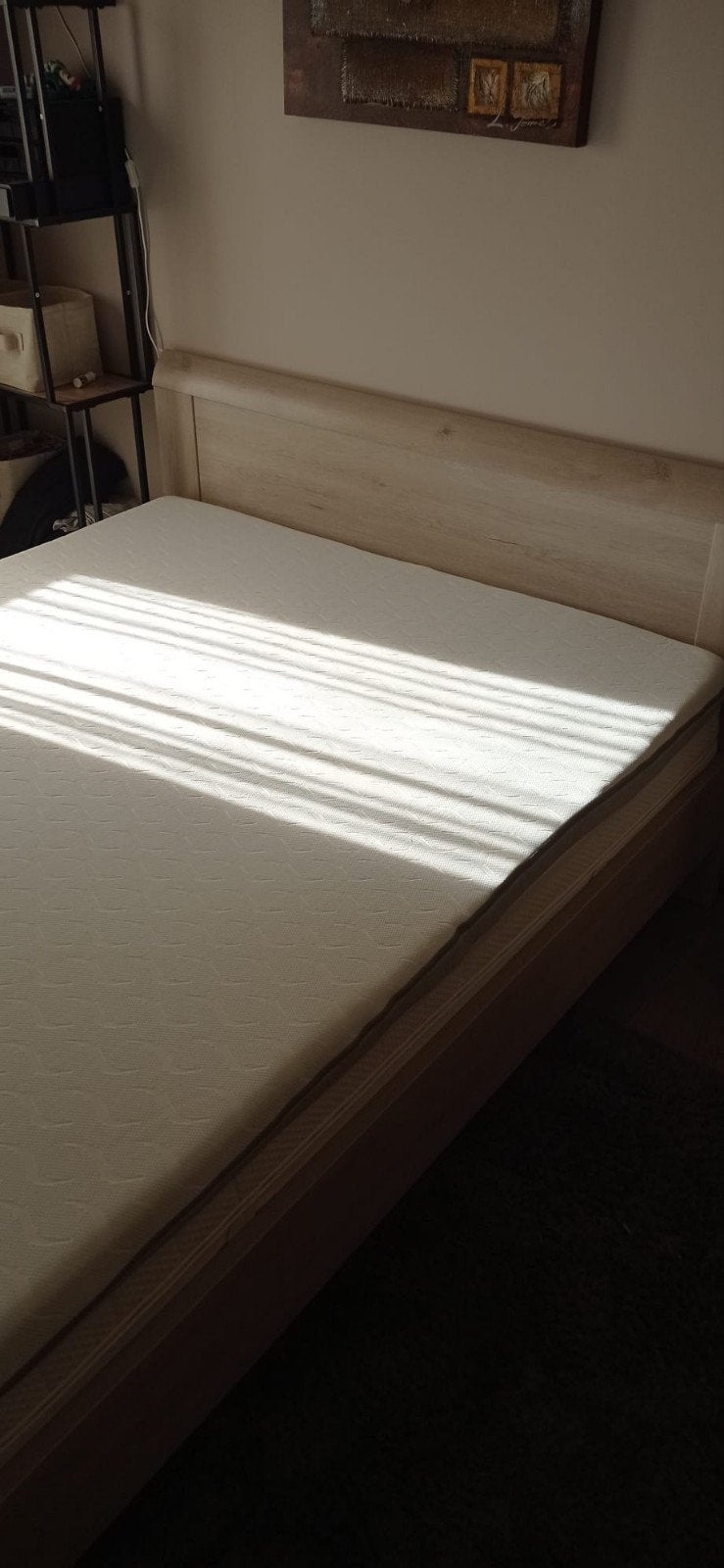 Lit de 160/200 avec surmatela rafraîchissant, Bricolage & Construction, Plinthes & Finitions, Enlèvement