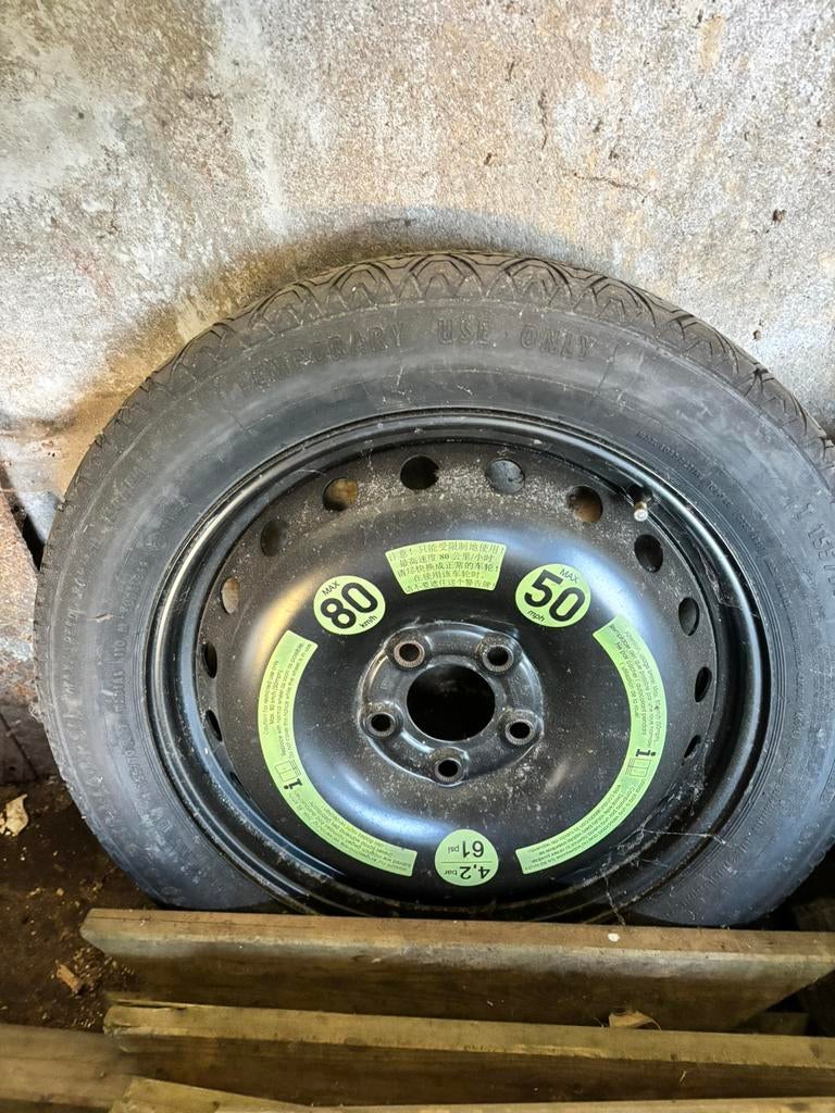 Roue de secours mercedes classe E, Neuf, Pneus et Jantes, 155 mm, Véhicule de tourisme