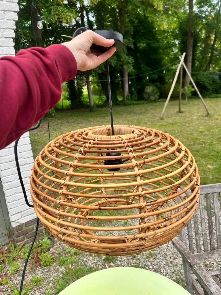 Rotan hanglamp, Ophalen, Gebruikt