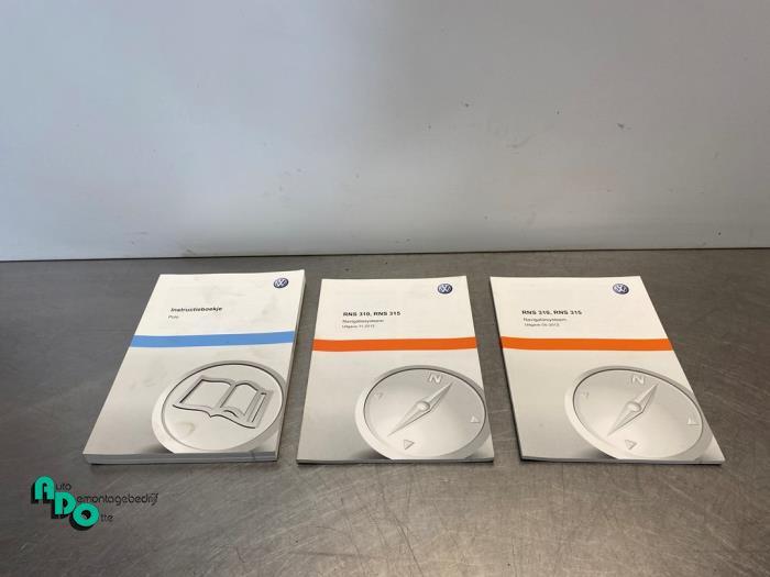 Livret d'instructions d'un Volkswagen Polo (Polo 09-), Volkswagen, -, 3 mois de garantie, Utilisé