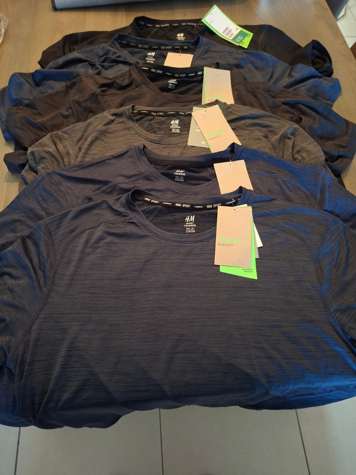 6 sport t shirts Large, Kleding | Heren, T-shirts, Ophalen of Verzenden