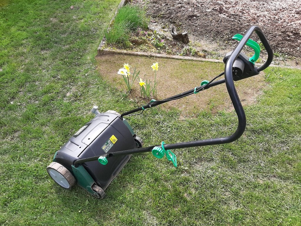 Scarificateur éléctrique, Enlèvement, Utilisé, Électrique