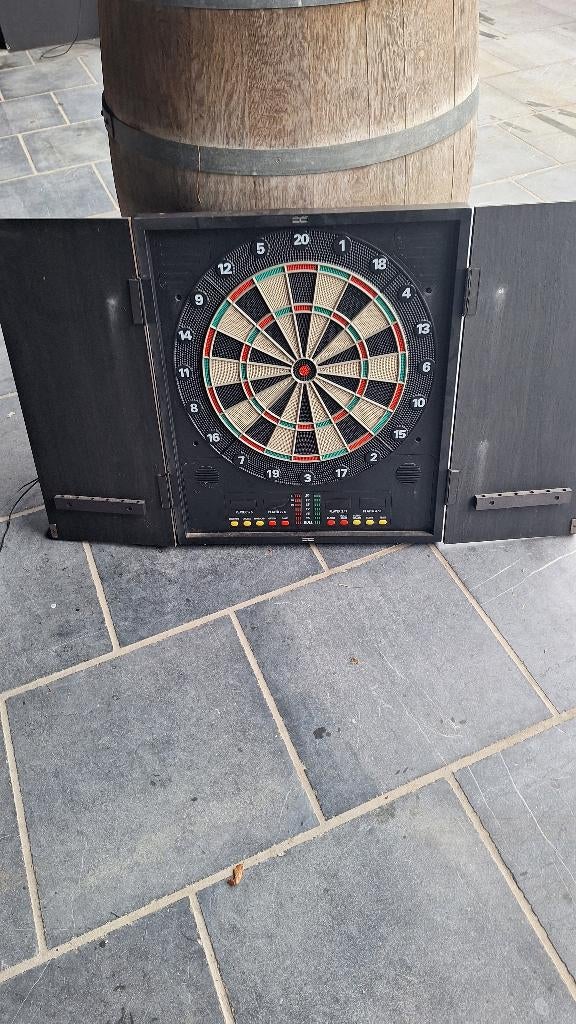 Electronische darts, Sport en Fitness, Darts, Ophalen, Zo goed als nieuw, Dartbord, Elektronisch