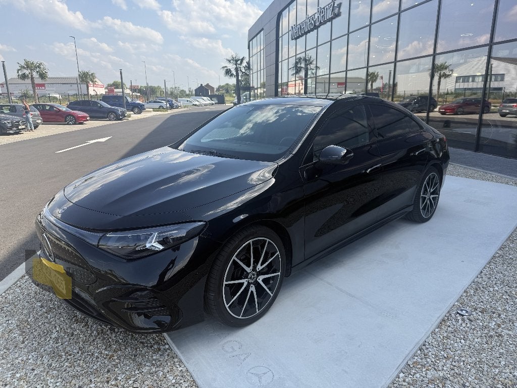 Mercedes CLA 250 plus AMG, Automaat, Zwart, Zwart, Elektrisch