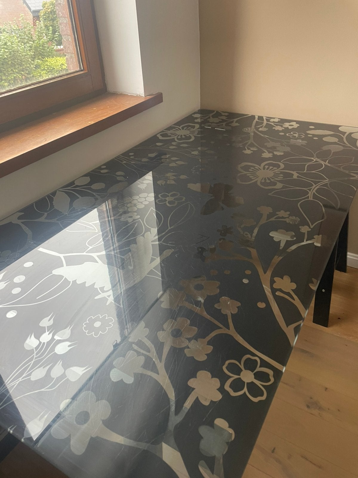 Bureau (table verre + 2 tréteaux), Maison & Meubles, Vintage, Enlèvement, Utilisé, IKEA