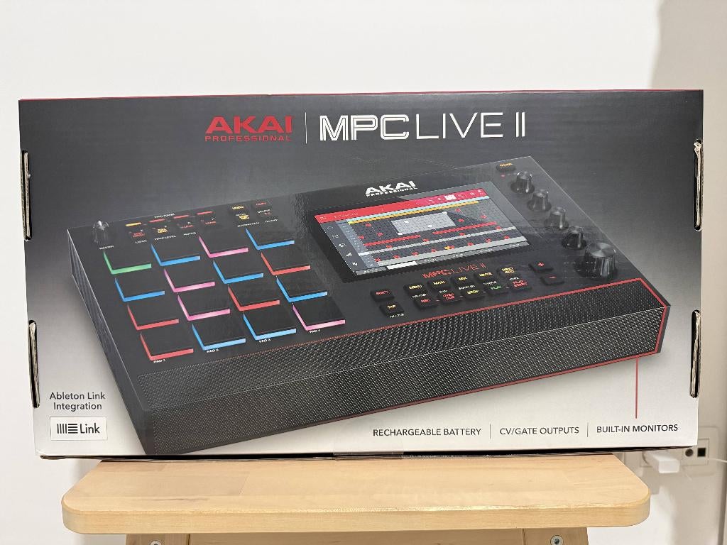 MPC Live II - als nieuw + 256GB SSD, Expansions & Decksaver, Muziek en Instrumenten, Samplers, Ophalen, Zo goed als nieuw