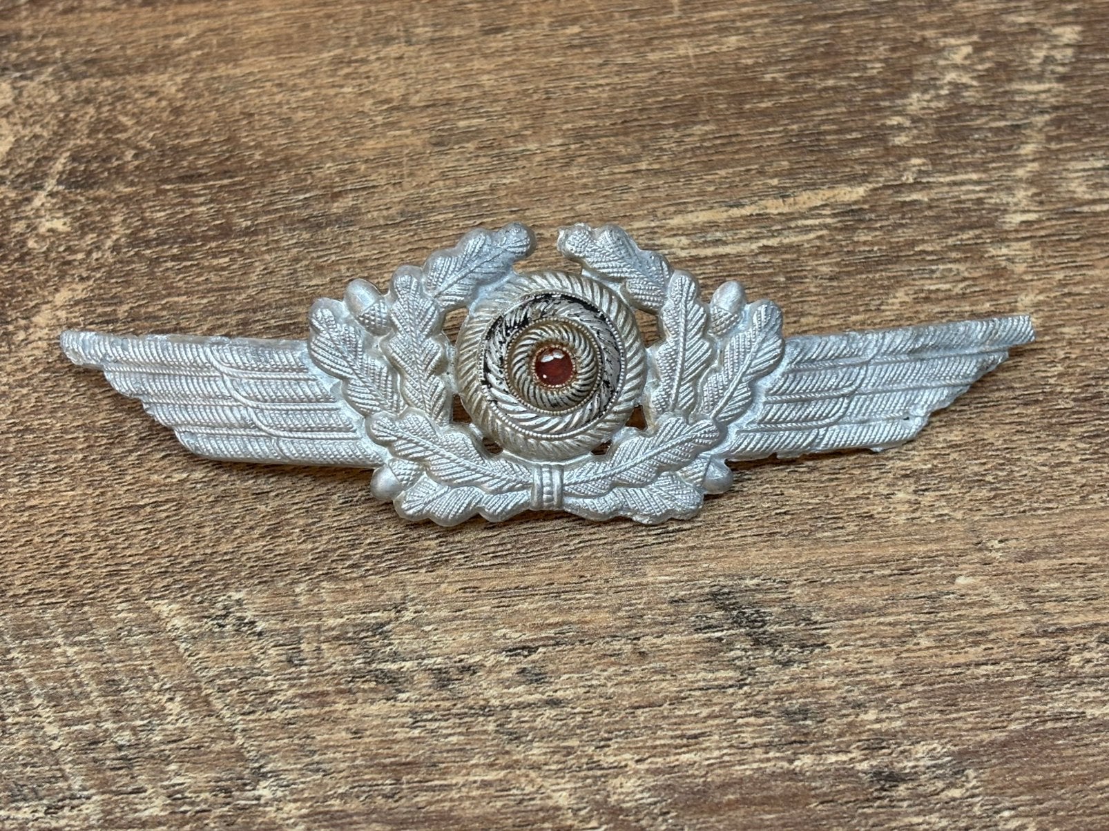 Emblème de casquette Allemande, Enlèvement ou Envoi