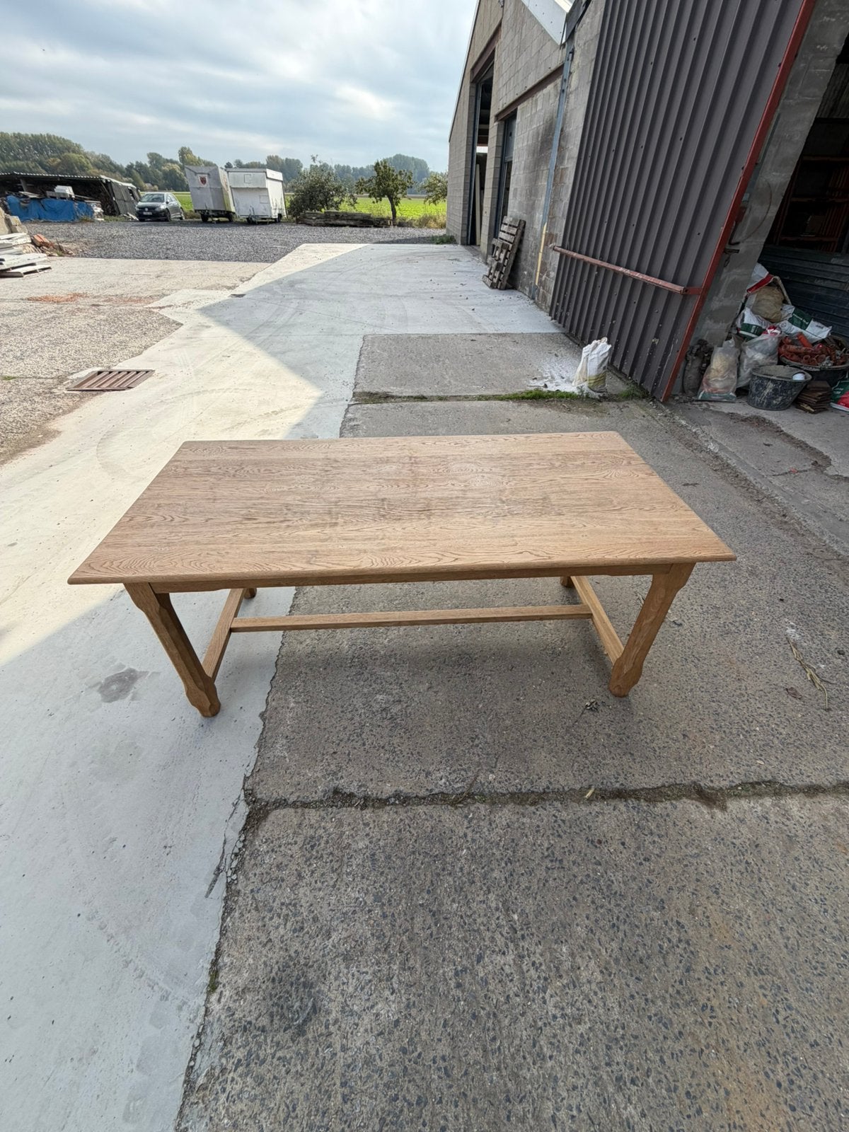 Table en chêne style fermette sablée et traité, Fermette, Comme neuf, Enlèvement, Rectangulaire