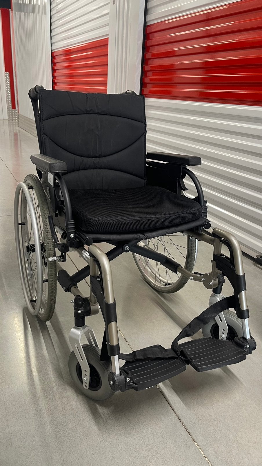 Rolstoel vermeiren v300 met zitkussen, Diversen, Ophalen, Gebruikt