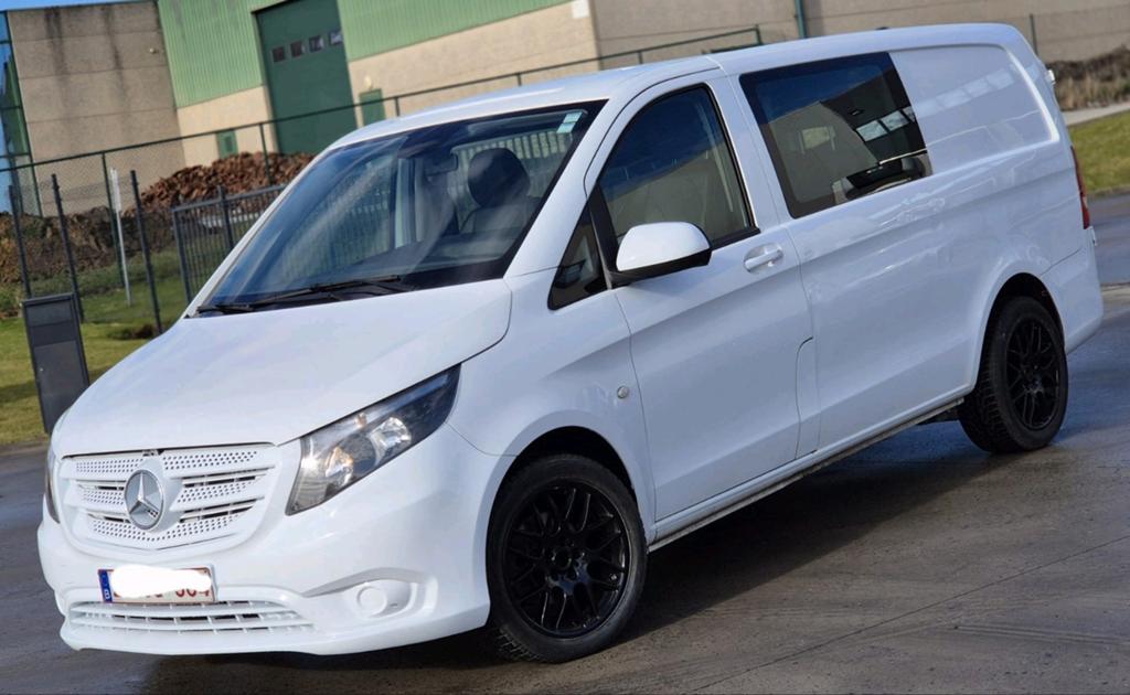 Mercedes vito doub cabine 5pls an2017.235mkm 12900€, Autos, Camionnettes & Utilitaires, Particulier, Caméra de recul, Bluetooth