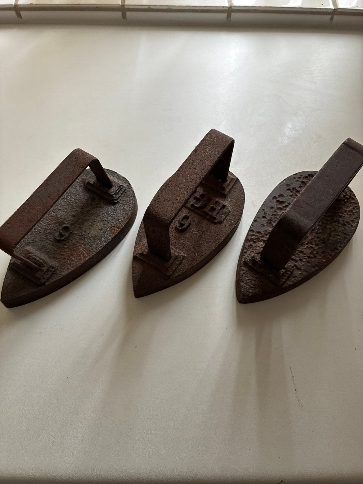 Antieke strijkijzers, Antiquités & Art, Antiquités | Outils & Instruments, Enlèvement