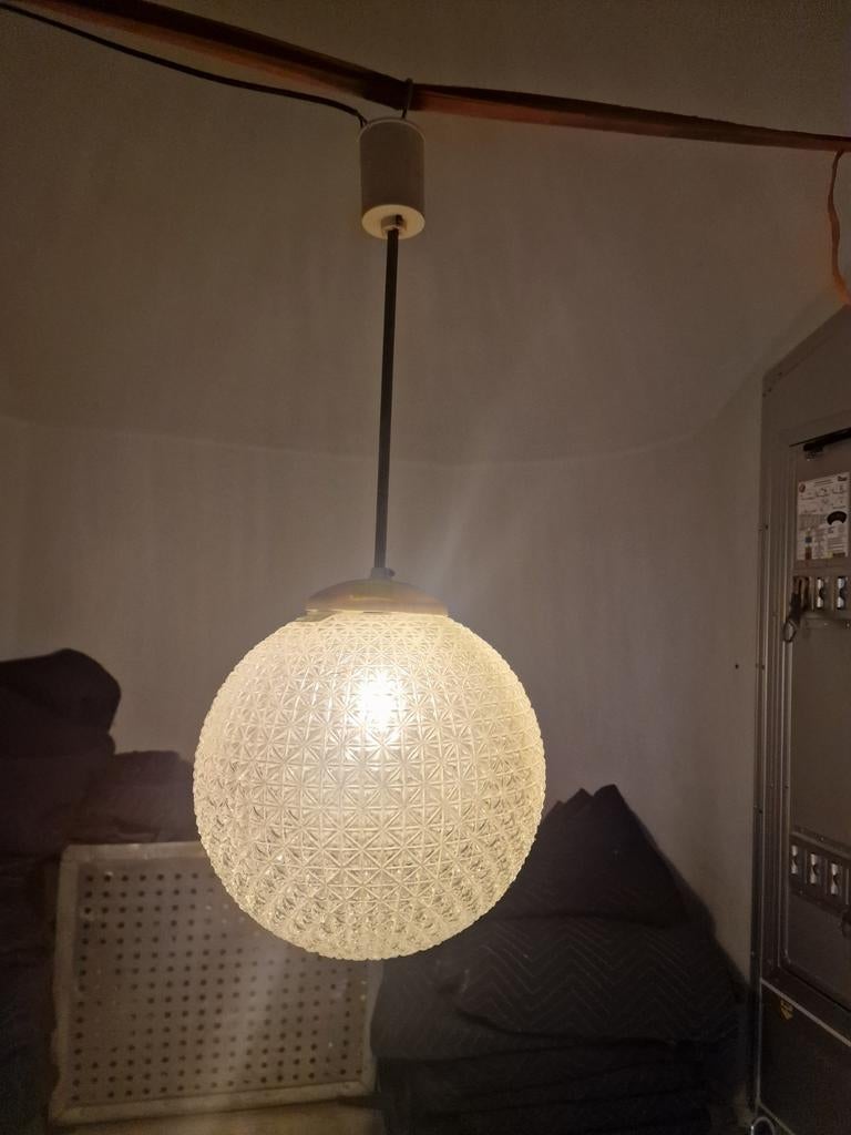 Lampe boule en verre du milieu du siècle, 75 cm ou plus, Mid century, Verre, Enlèvement