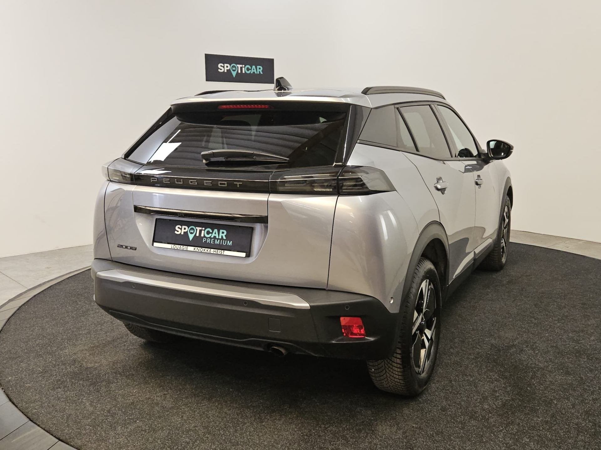 Peugeot 2008 1.2 Turbo Allure (bj 2025), Auto's, 1263 kg, Stof, Gebruikt, Parkeersensor