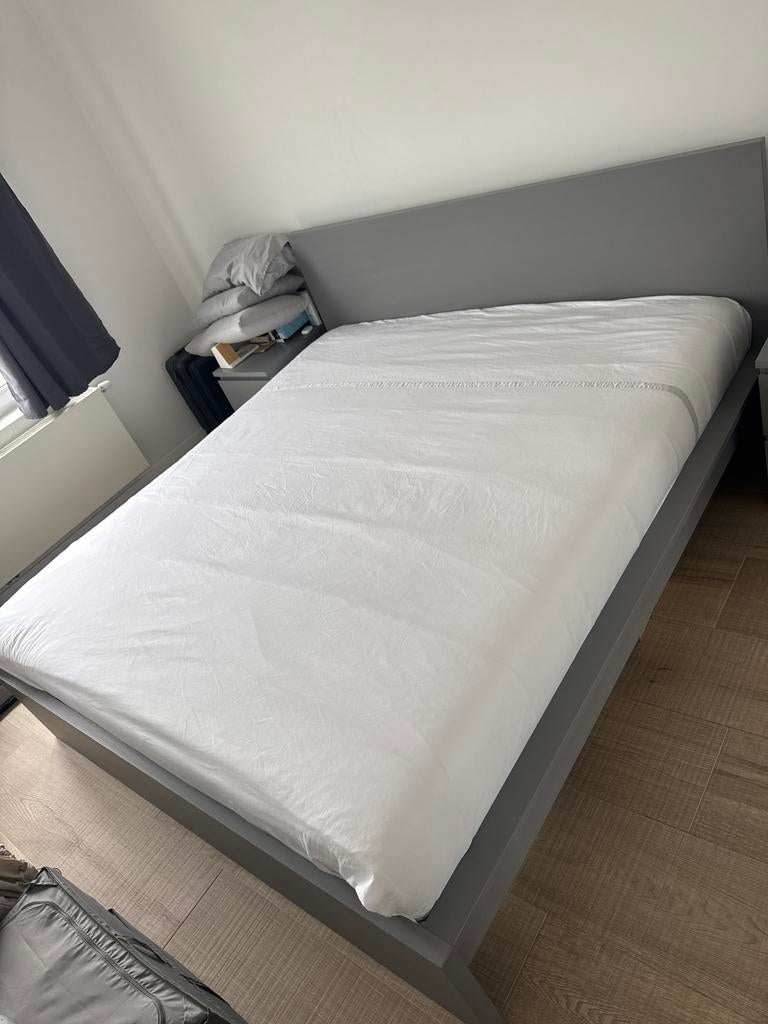 Ikea Bed 180x200 gray, Ophalen, Gebruikt, Tweepersoons, 180 cm
