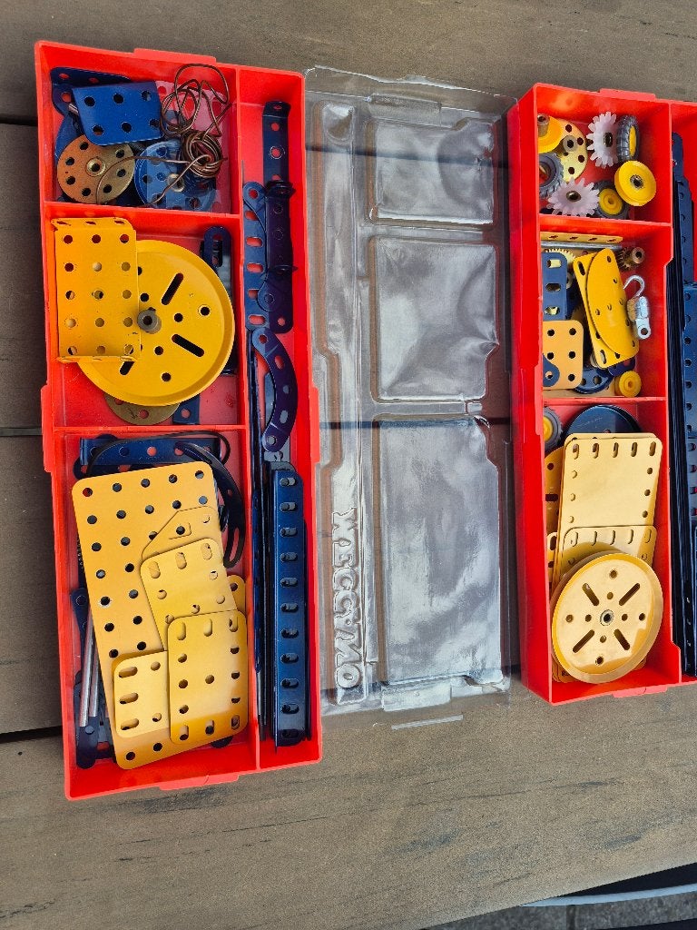 FOND GRENIER MECANO 1978, Antiquités & Art, Envoi