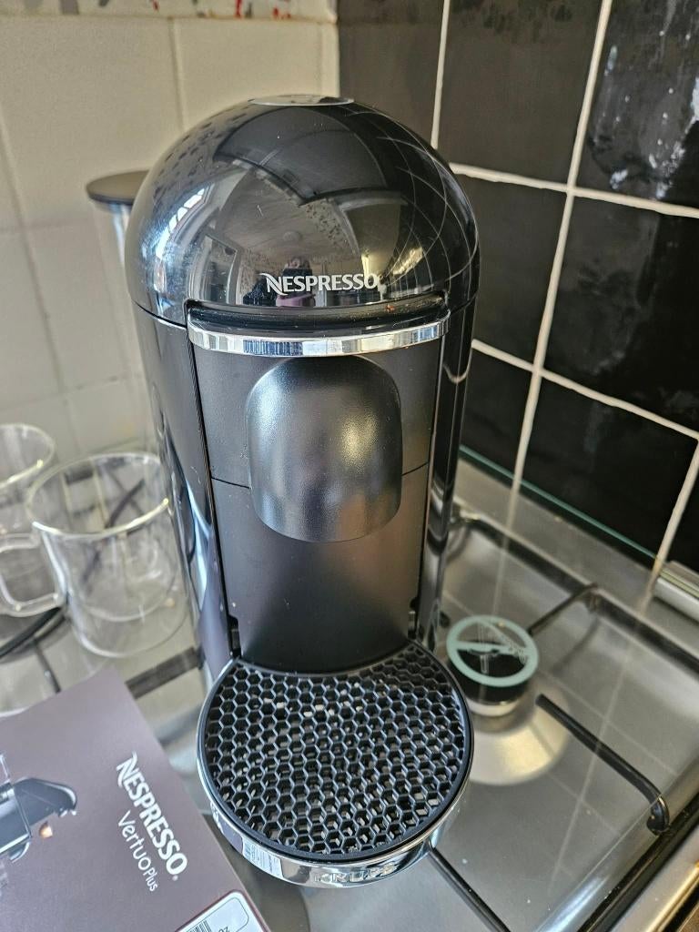 Koffiemachine, Ophalen, Koffiemachine, Zo goed als nieuw, Koffiepads en cups
