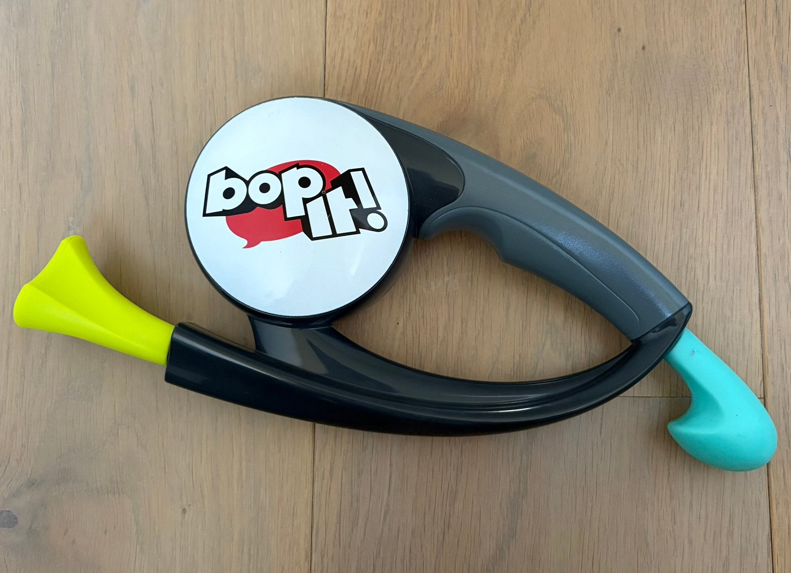 Bop It ! jeu, Enlèvement, Comme neuf