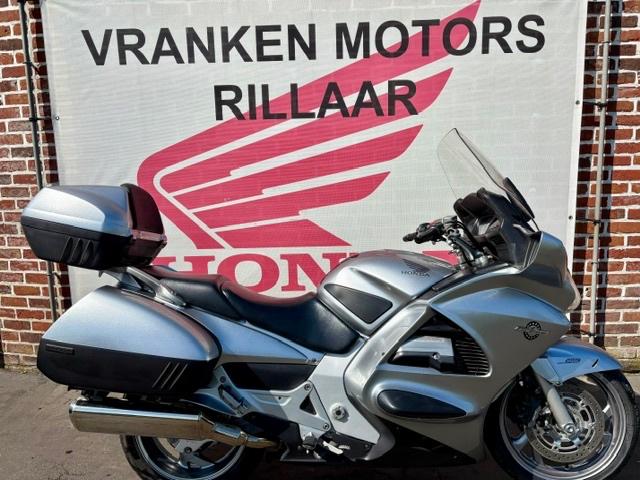 PAN EUROPEAN 1300/ST1300/ST/PAN, Motoren, Motoren | Honda, Occasion, 4 cilinders, Bedrijf, Meer dan 35 kW