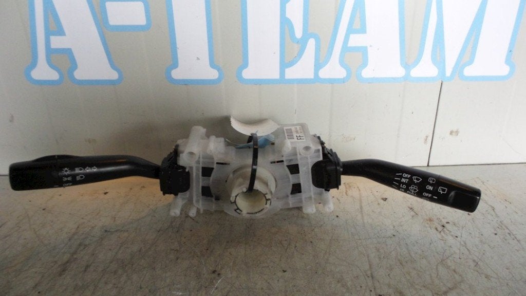COMBINE COMMODO Suzuki Liana (ERC / ERD / RH4), Utilisé, Suzuki