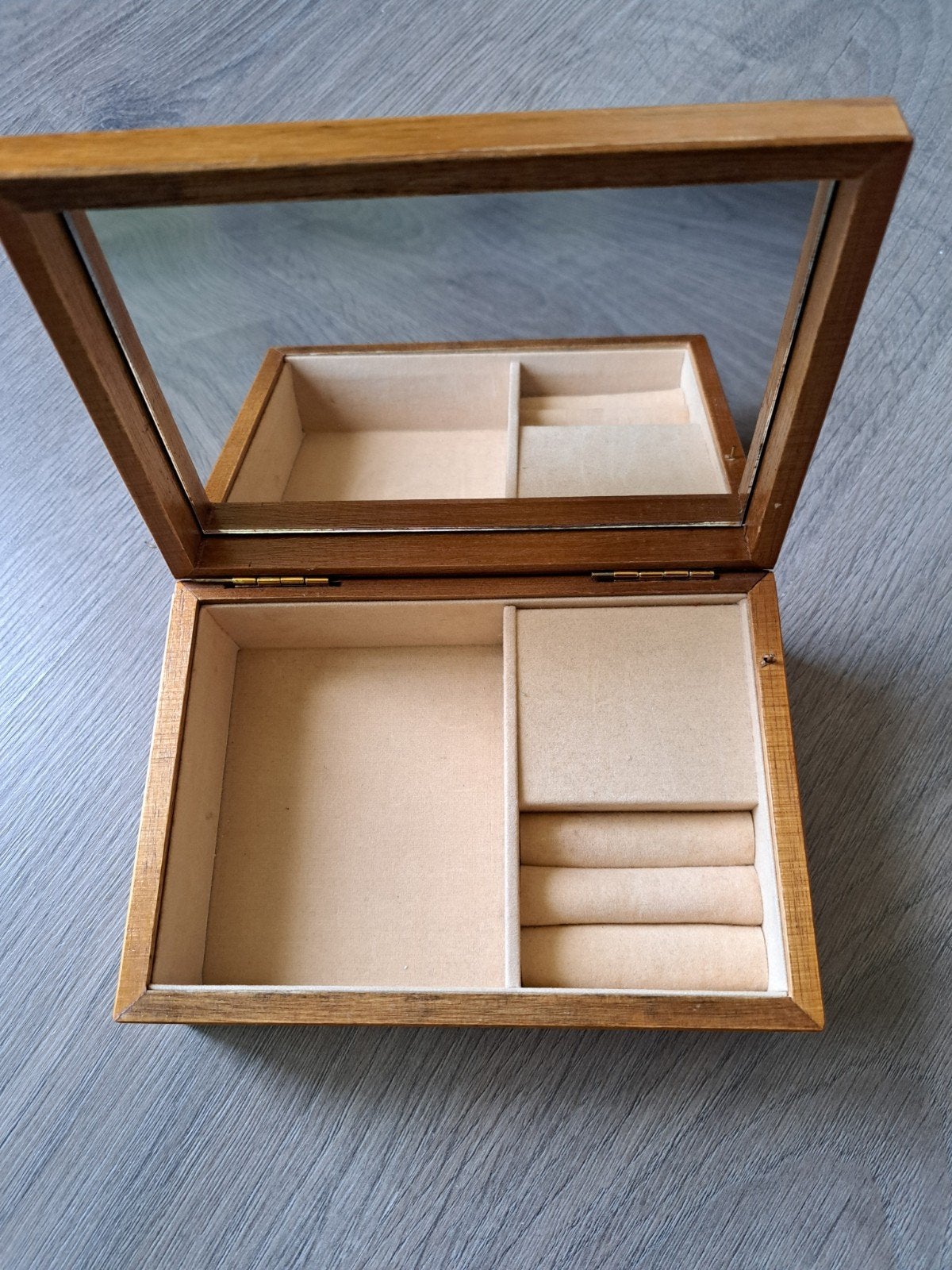 Ancien coffret  musical à bijoux ., Bijoux, Sacs & Beauté, Accessoires Autre, Enlèvement ou Envoi