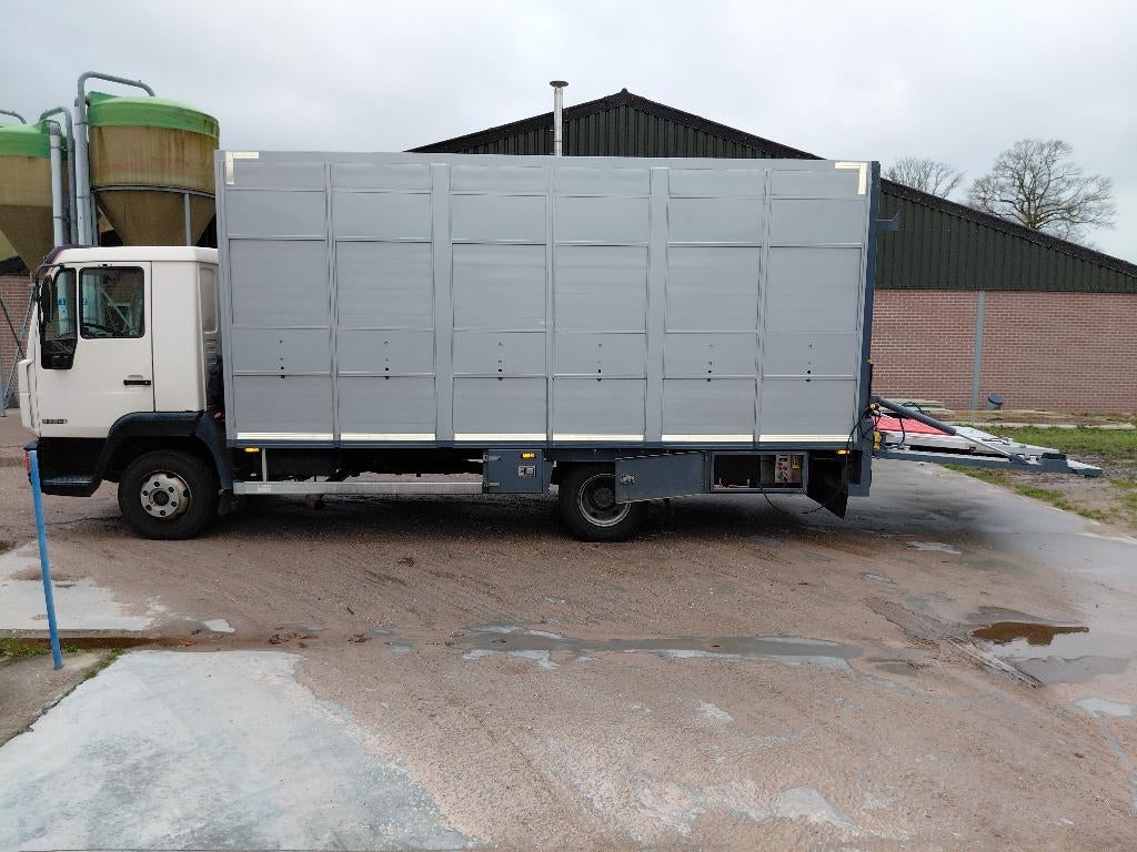 Vrachtwagen voor dieren