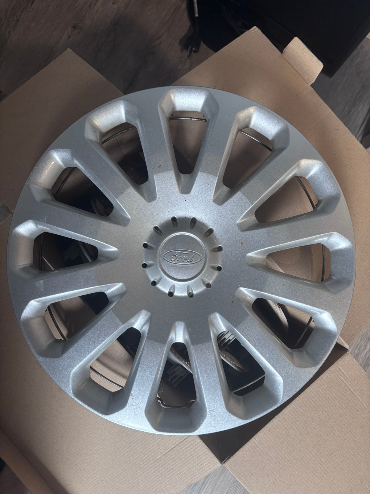 Originele ford 15” wieldeksels, Ophalen, Zo goed als nieuw