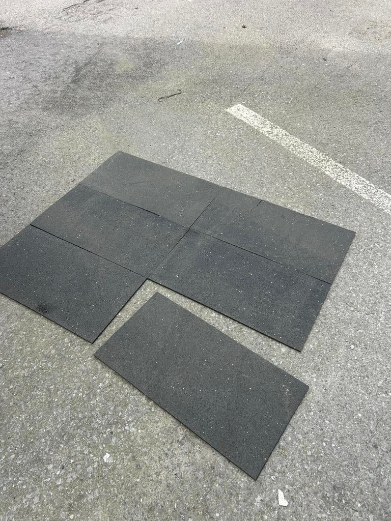 MAT VAN RUBBER, Ophalen, Zo goed als nieuw, Rubber