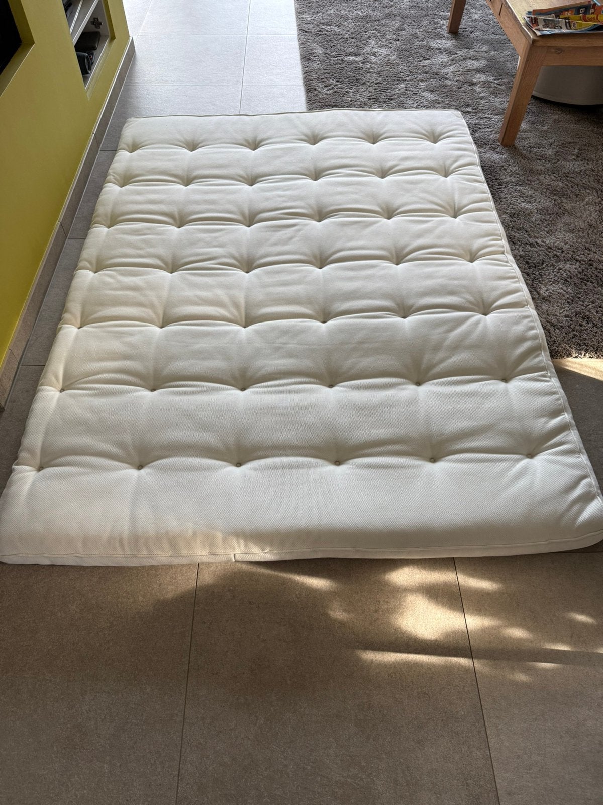 Matrastopper ikea 140 x 200 cm dikte ca 9 cm, Enlèvement, Comme neuf, 200 cm