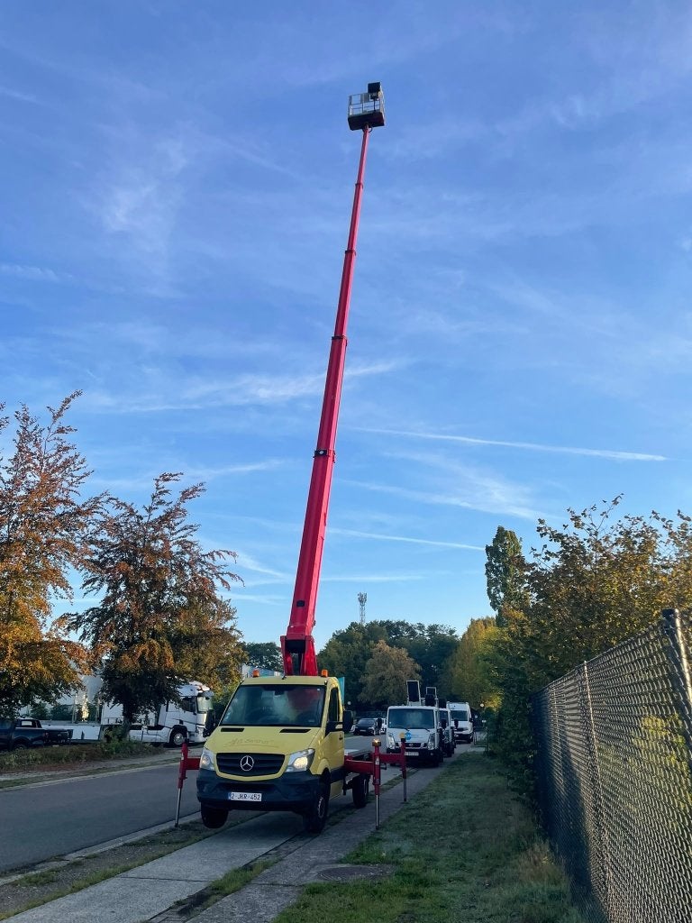 Hoogtewerker 27meter Mercedes sprinter, Auto's, Voorwielaandrijving, Stof, Euro 6, 4 cilinders