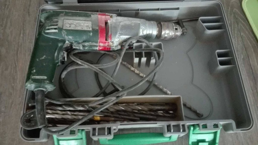boormachine metabo met boren, Doe-het-zelf en Bouw, Ophalen, Boormachine