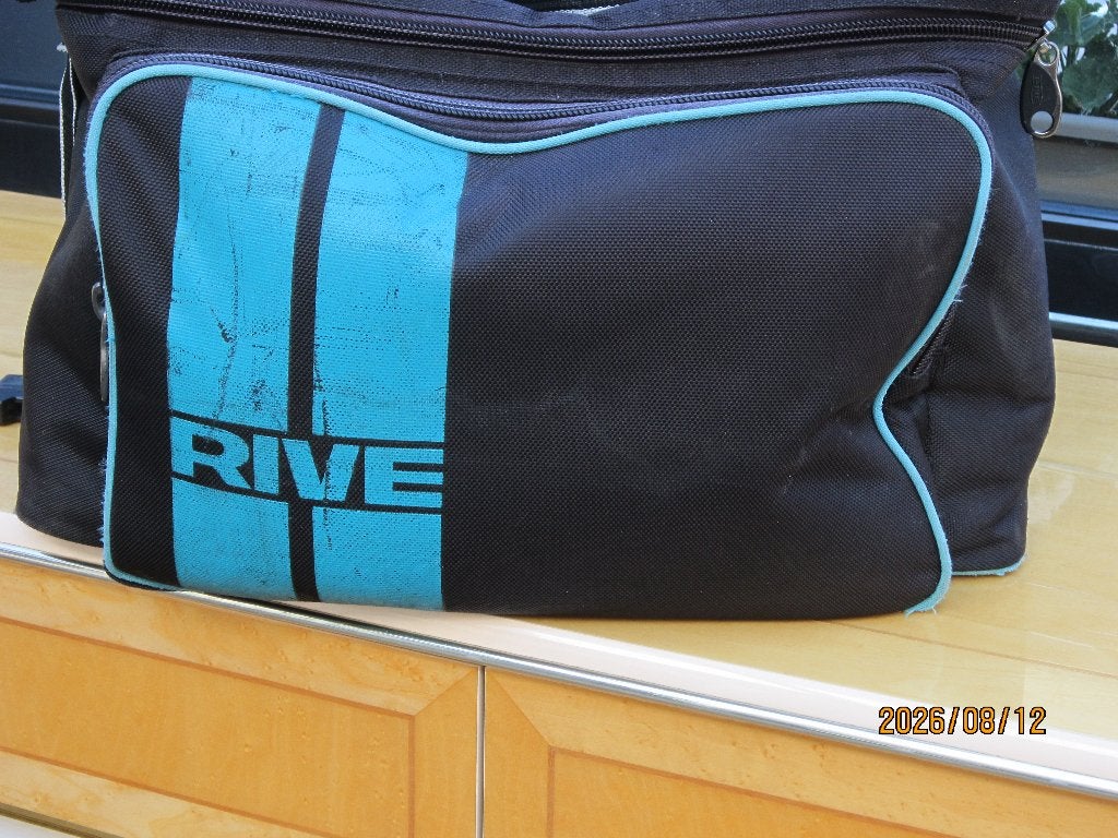 RIVE   Vend  Sac ISOTERME, Enlèvement, Utilisé
