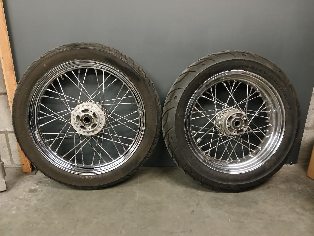 Setje velgen van harley dyna, Motoren, Ophalen