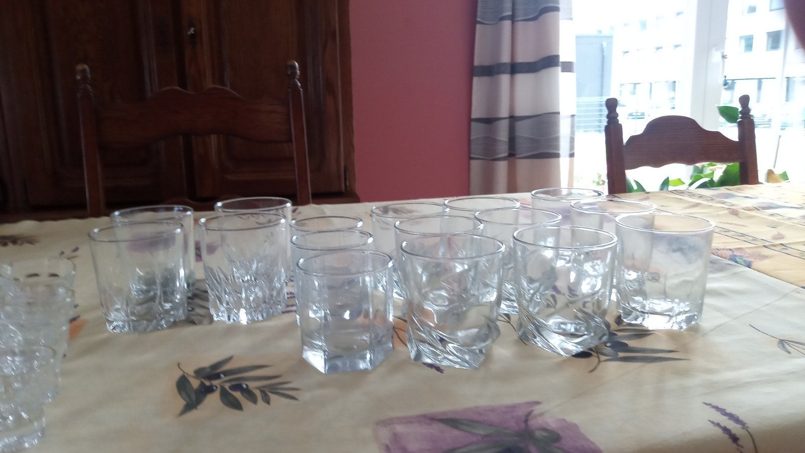 av 16 verres ou verrines 5 verres à liqueur vinted 1€ le ver, Enlèvement ou Envoi, Comme neuf, Autres types