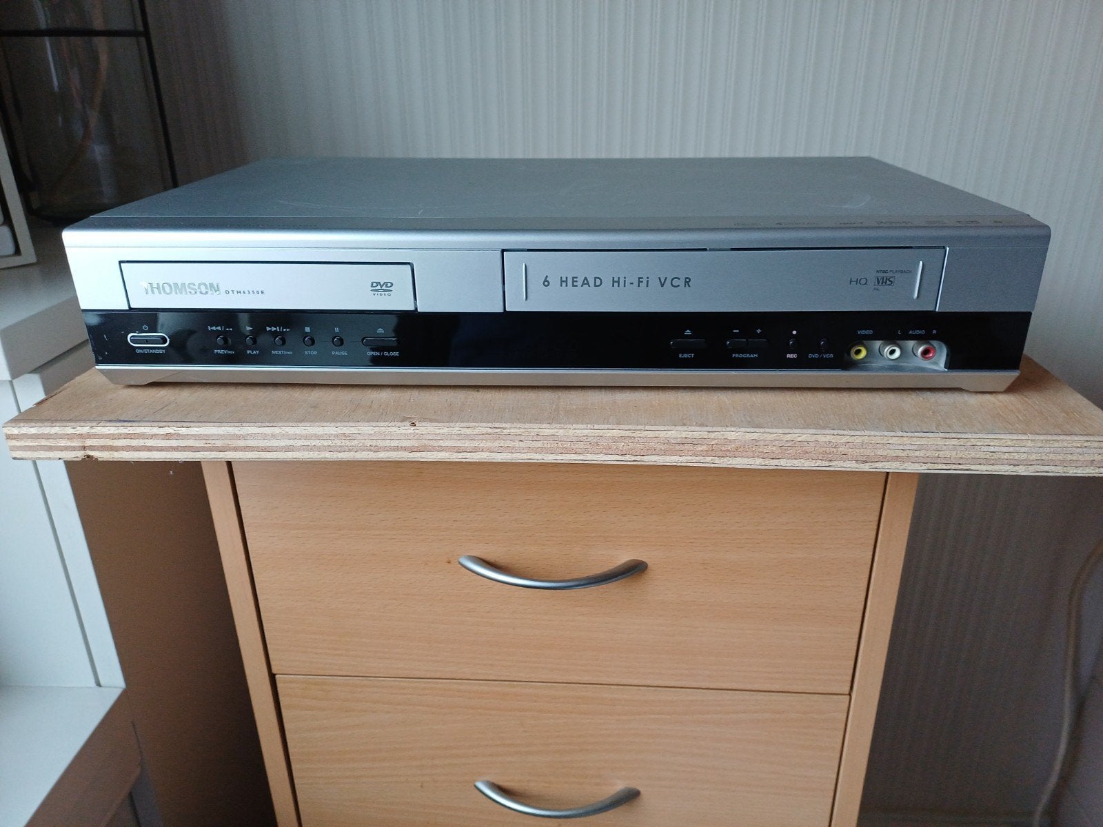 ​Thomson DTH6350E Combo – DVD Speler & VHS Videorecorder (6, Ophalen of Verzenden, Dvd-speler