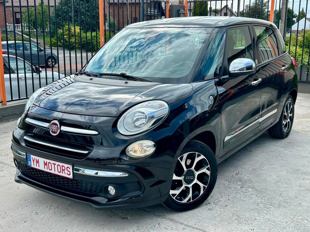 Fiat 500l pop-editie 68.000 km jaar 2019 euro 6b, Auto's, Fiat, Voorwielaandrijving, Zwart, 5 deurs, https://public.car-pass.be/vhr/a26a5285-0f33-43ba-a61f-ac27c361999d