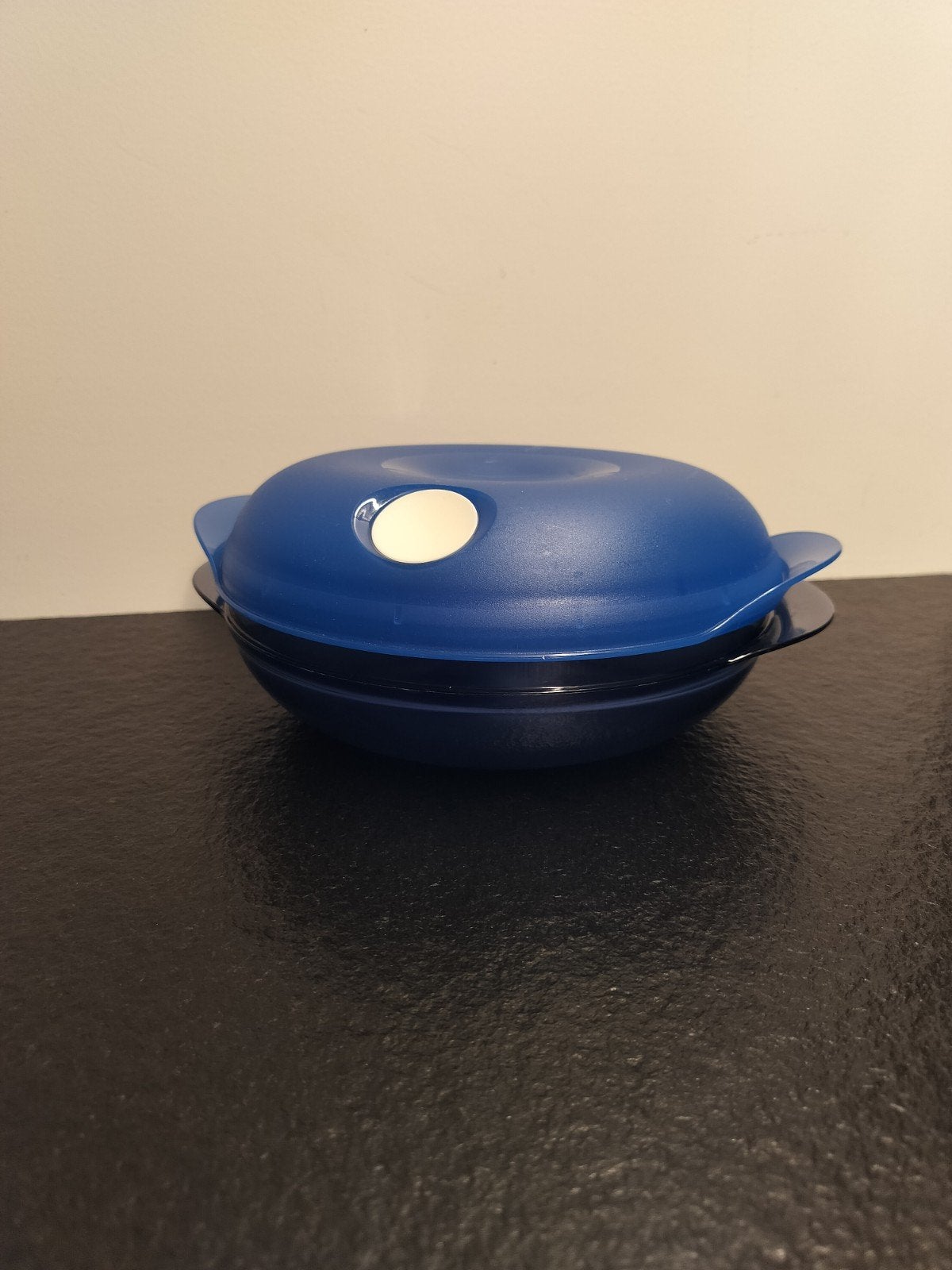 micro pop Tupperware 0,7l, Blauw, Overige typen, Ophalen of Verzenden, Zo goed als nieuw