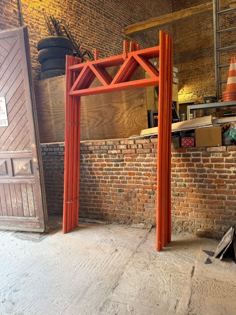 Cadre de passage echaffaudage, Doe-het-zelf en Bouw, Steigers, Ophalen, Zo goed als nieuw, Gevelsteiger, 2 tot 5 meter