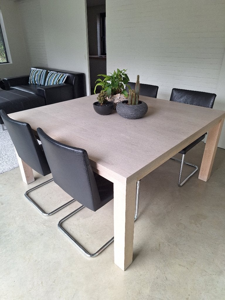 Bloktafel in eikenhout, Ophalen, Zo goed als nieuw, Vijf personen of meer, 100 tot 150 cm