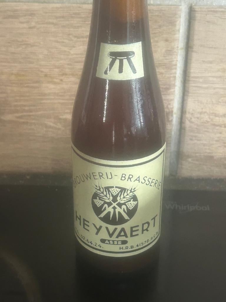 Oud vol flesje brouwerij heyvaert asse, Verzamelen, Ophalen, Gebruikt, Flesje(s), Overige merken