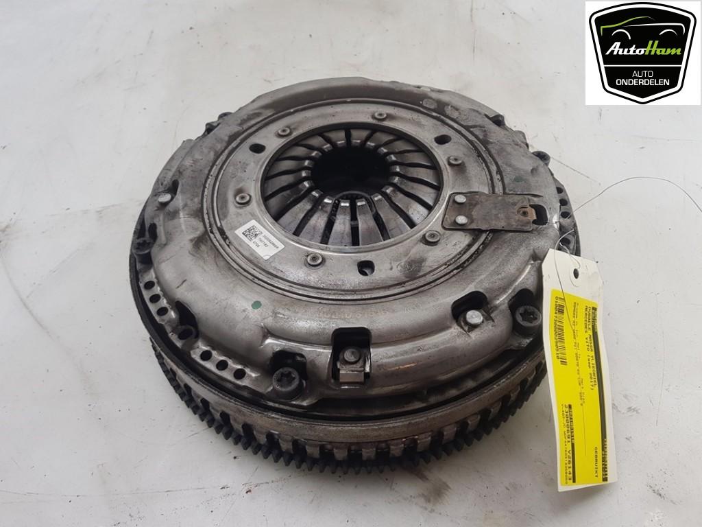 VOLANT MOTEUR BI-MASSE Mercedes-Benz Vito (447.6), Utilisé, Mercedes-Benz