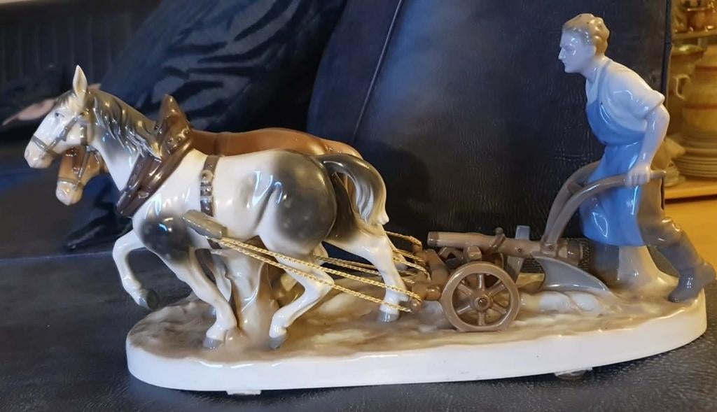 Prachtige Carl Scheidig DUITSE Porselein beeld., Antiek en Kunst, Curiosa en Brocante, Verzenden