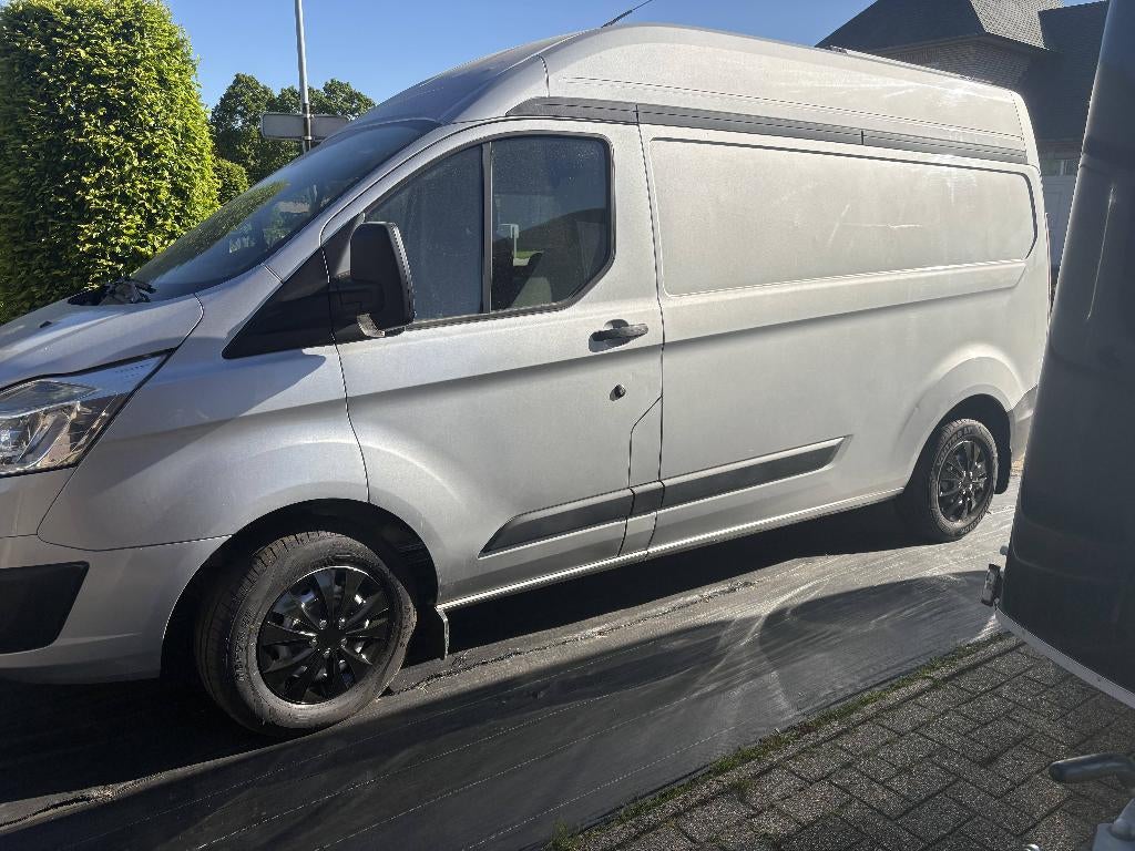 Ford Transit Custom L2H2, 2014, faible kilométrage, Caravanes & Camping, Camping-cars, Particulier, jusqu'à 2, Modèle Bus ou Fourgon aménagé