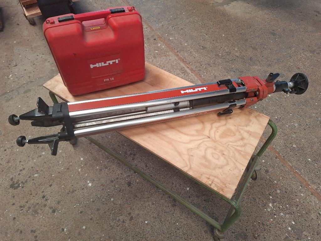 Hilti roterende laser (PR 16), Doe-het-zelf en Bouw, Meetapparatuur, Ophalen, Gebruikt, Overige meters