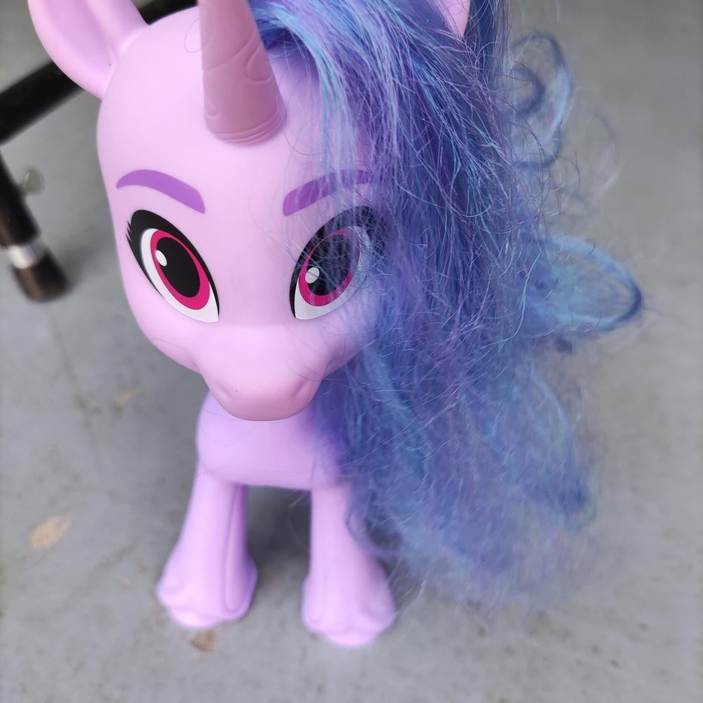 Kleine pony, Zo goed als nieuw