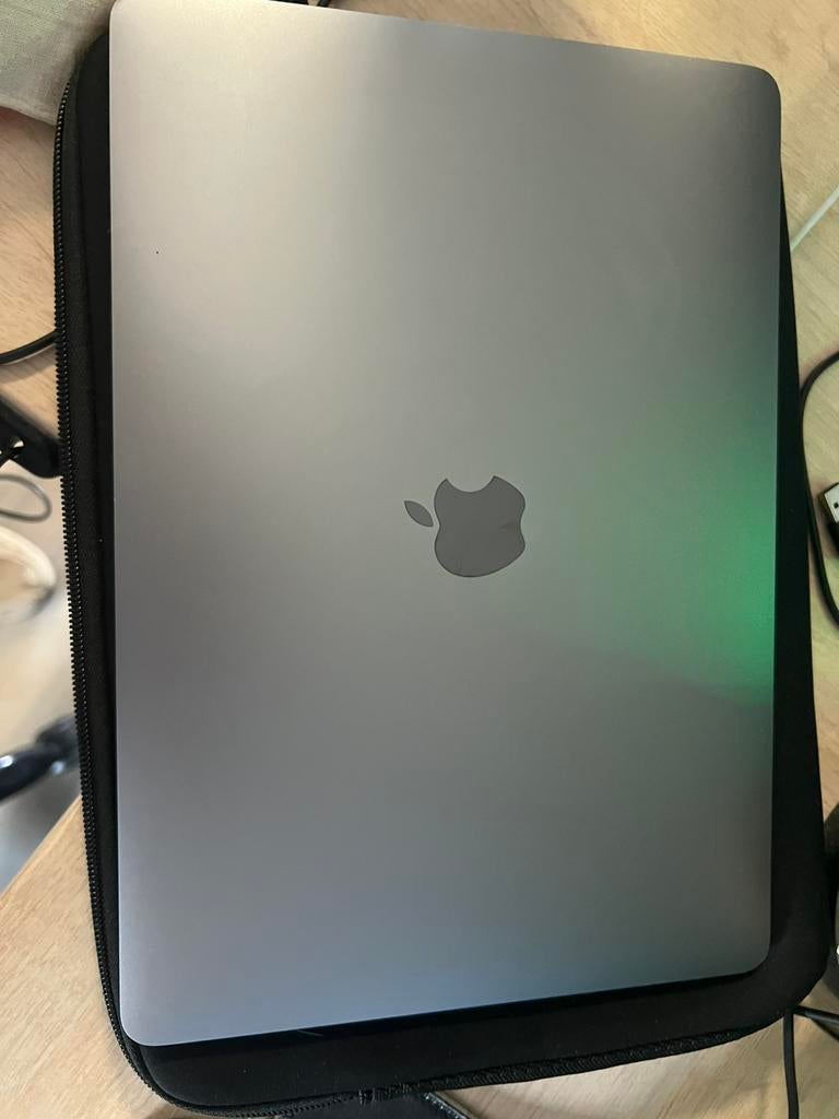Mac book pro m1 2020, Gebruikt, Qwerty, 8 GB, 13 inch