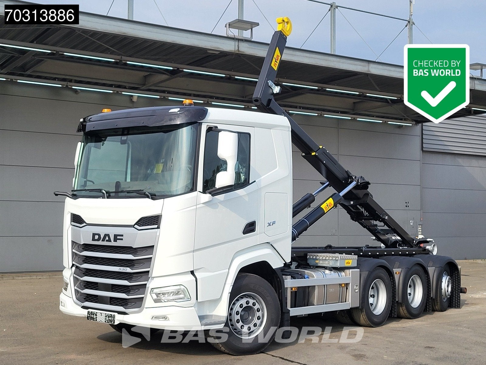 DAF XF 530 8X4 NEW! HYVA 30-60 S Hooklift Lift+steering axle, Auto's, Automaat, Stof, Wit, Bedrijf