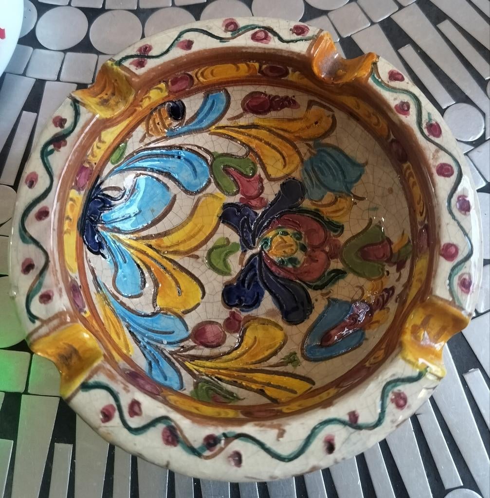 Vintage handgemaakte Majolica asbak uit Deruta, Italië, Antiek en Kunst, Ophalen of Verzenden