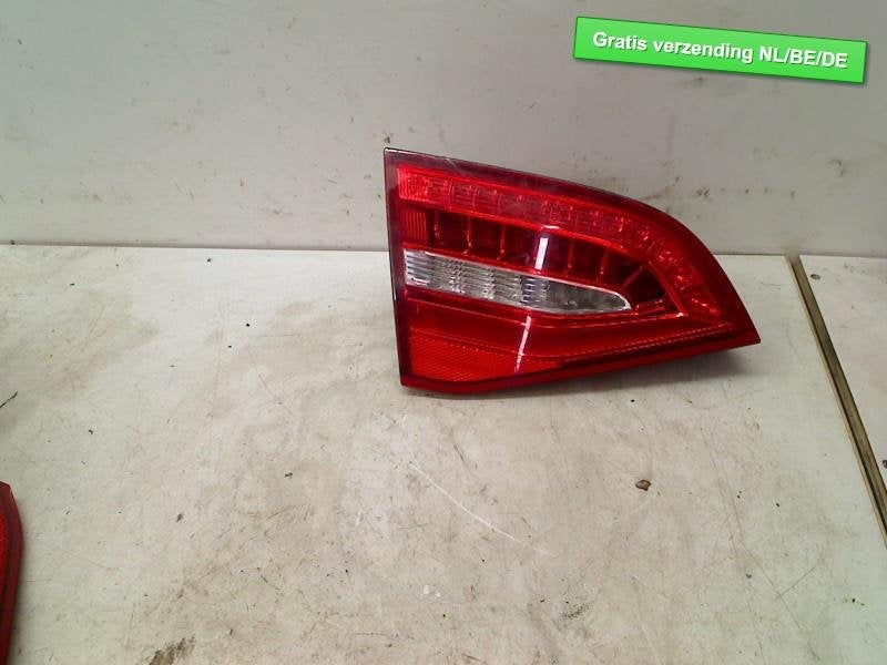 PANNEAU ARRIÈRE GAUCHE AVEC LAMPE Audi A4 Avant (B8), Auto-Union-Straße  1,
85057  Ingolstadt, DE, Info@audi.de, Audi, Utilisé