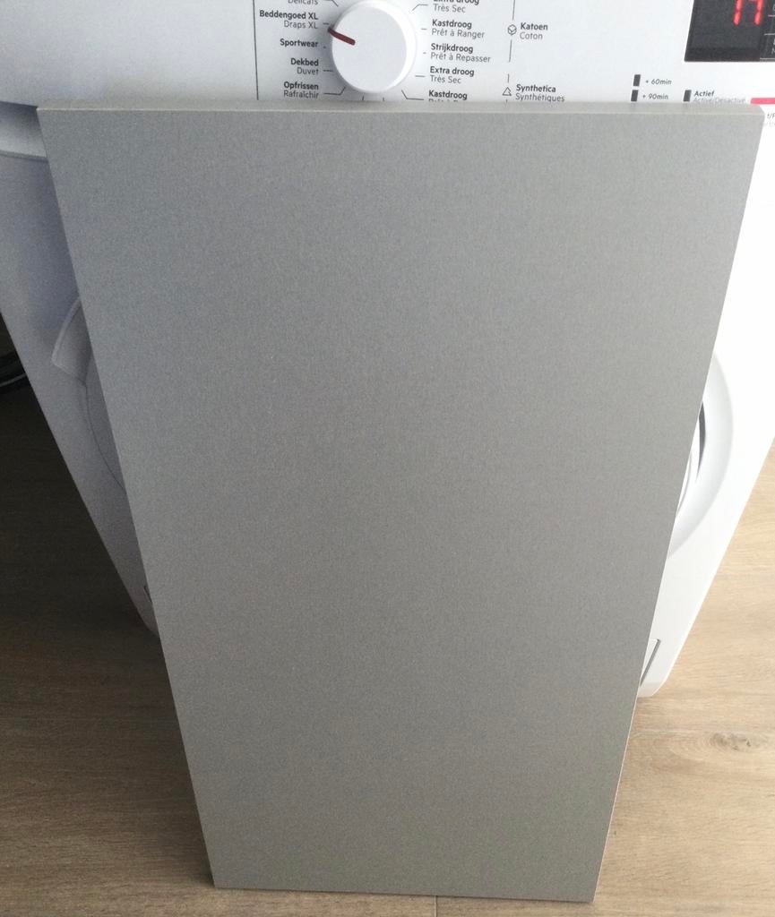 Vier/4 grijze legplanken, Doe-het-zelf en Bouw, Ophalen, Zo goed als nieuw