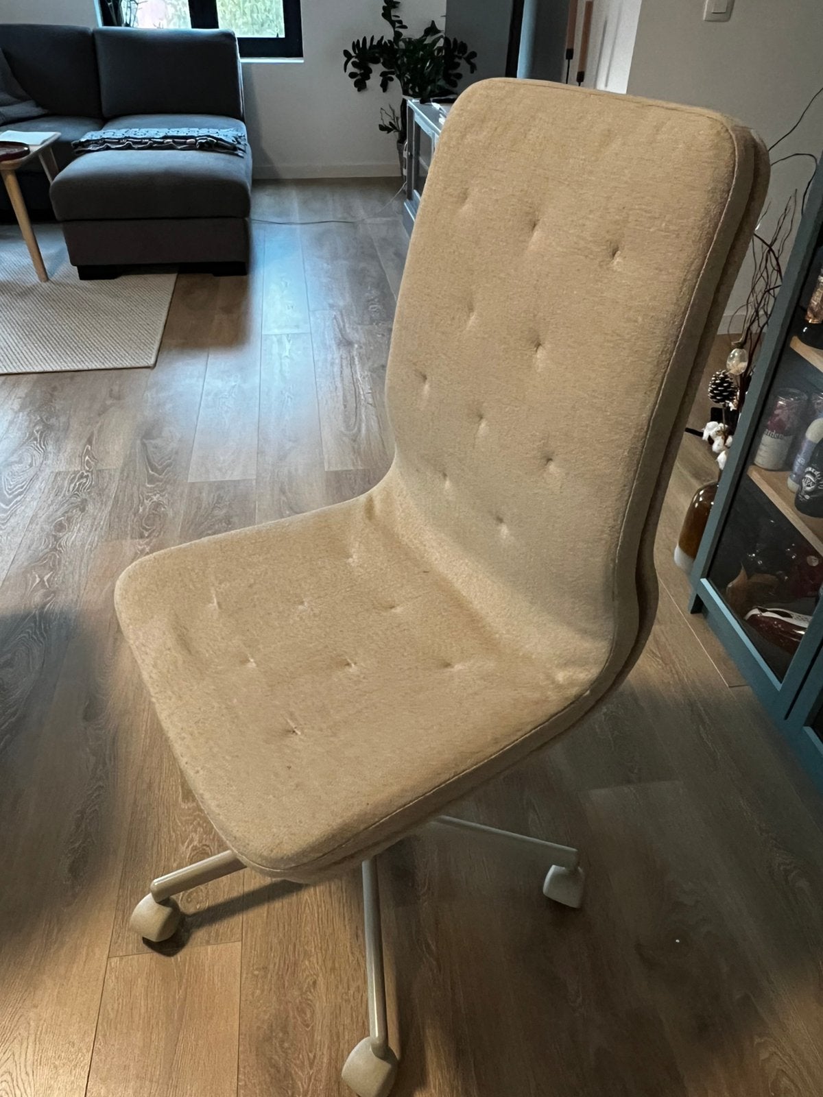 Ikea MULLFJÄLLET desk chair - beige, Huis en Inrichting, Ophalen, Gebruikt, Beige